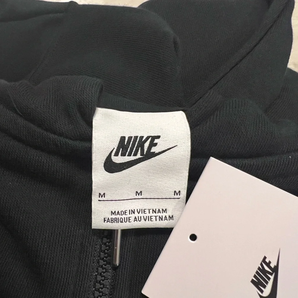 NWT - Nike Women's Chill Terry Black Hoodie‎ Size M